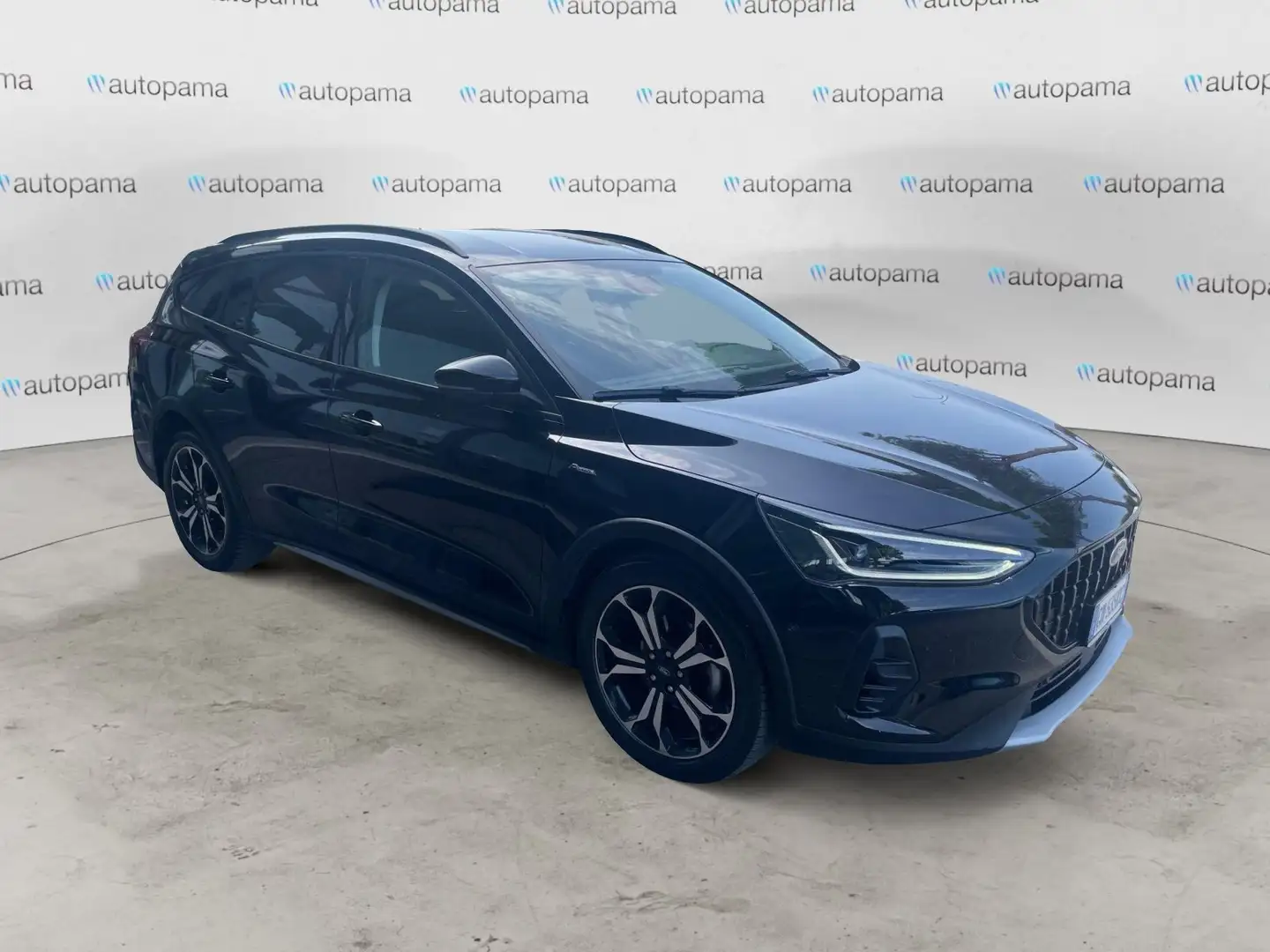 Ford Focus 1.5 EcoBlue 115 CV automatico SW Active X Nero - 1
