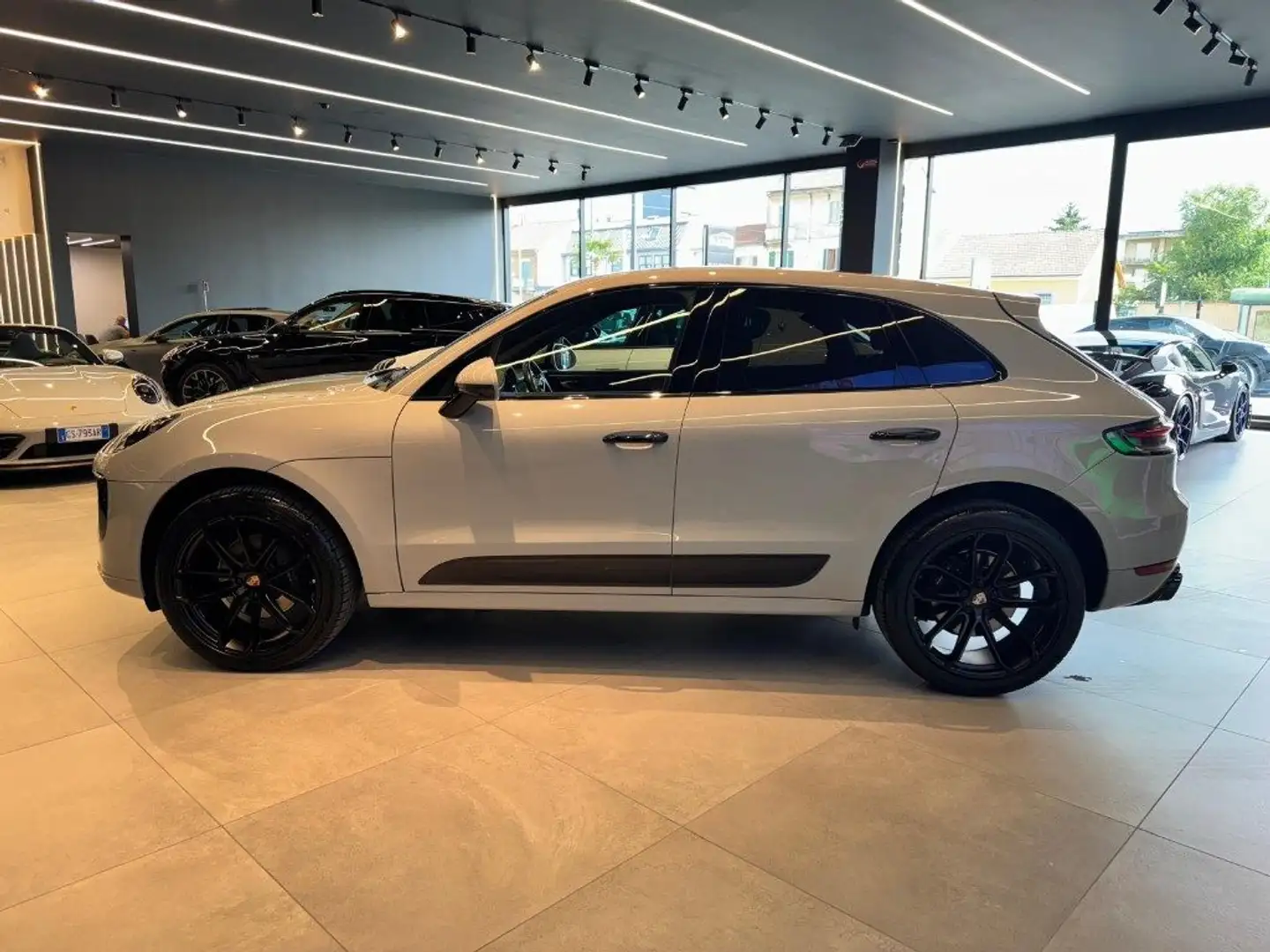 Porsche Macan 2.0 Grigio - 1