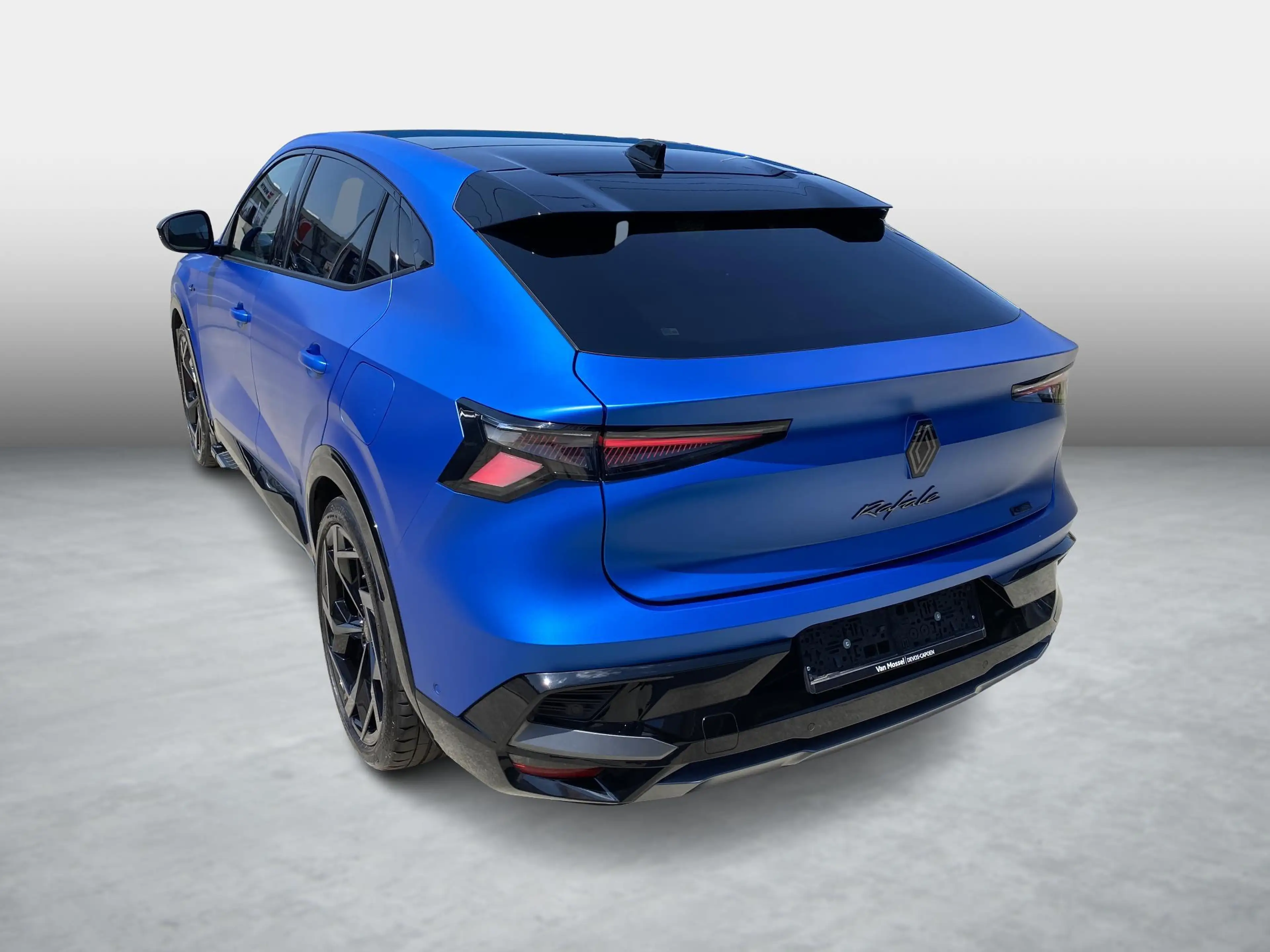 Renault Rafale E-Tech plug-in hybrid 300 Esprit Alpine — photo 5