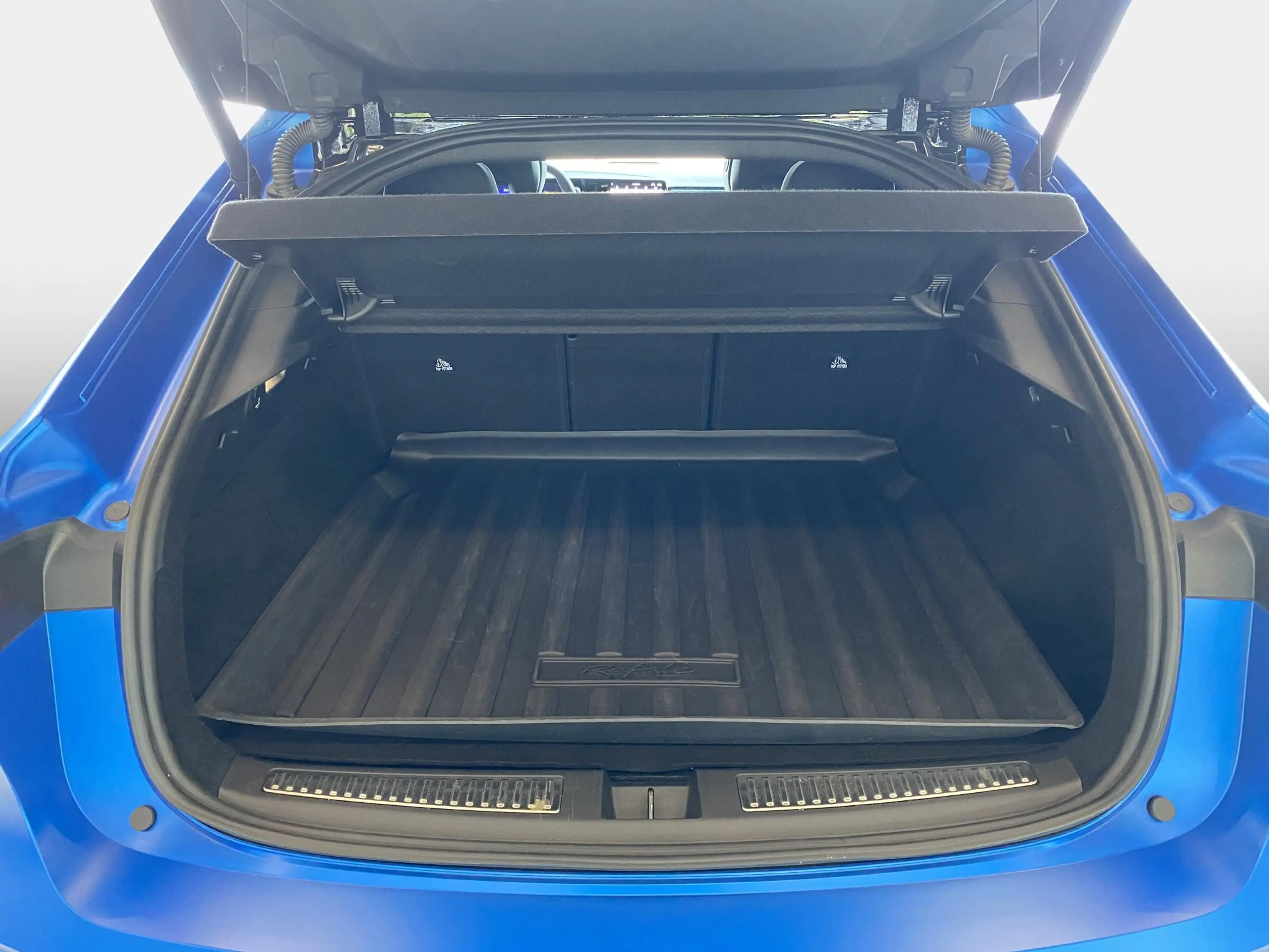 Renault Rafale E-Tech plug-in hybrid 300 Esprit Alpine — photo 13