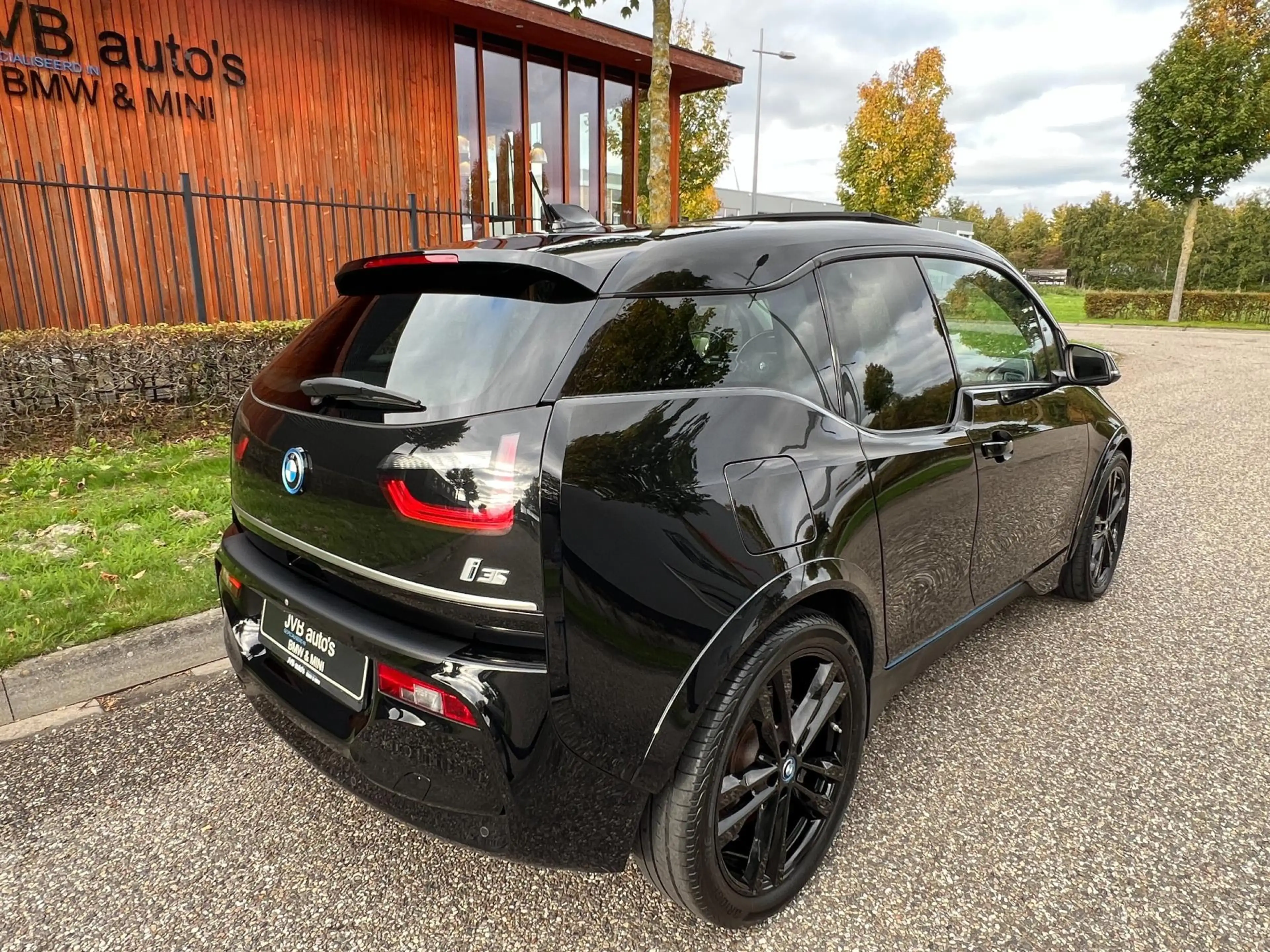 BMW i3 I3S Grote navi, Schuifdak, Leder, H&K, ACC — photo 2