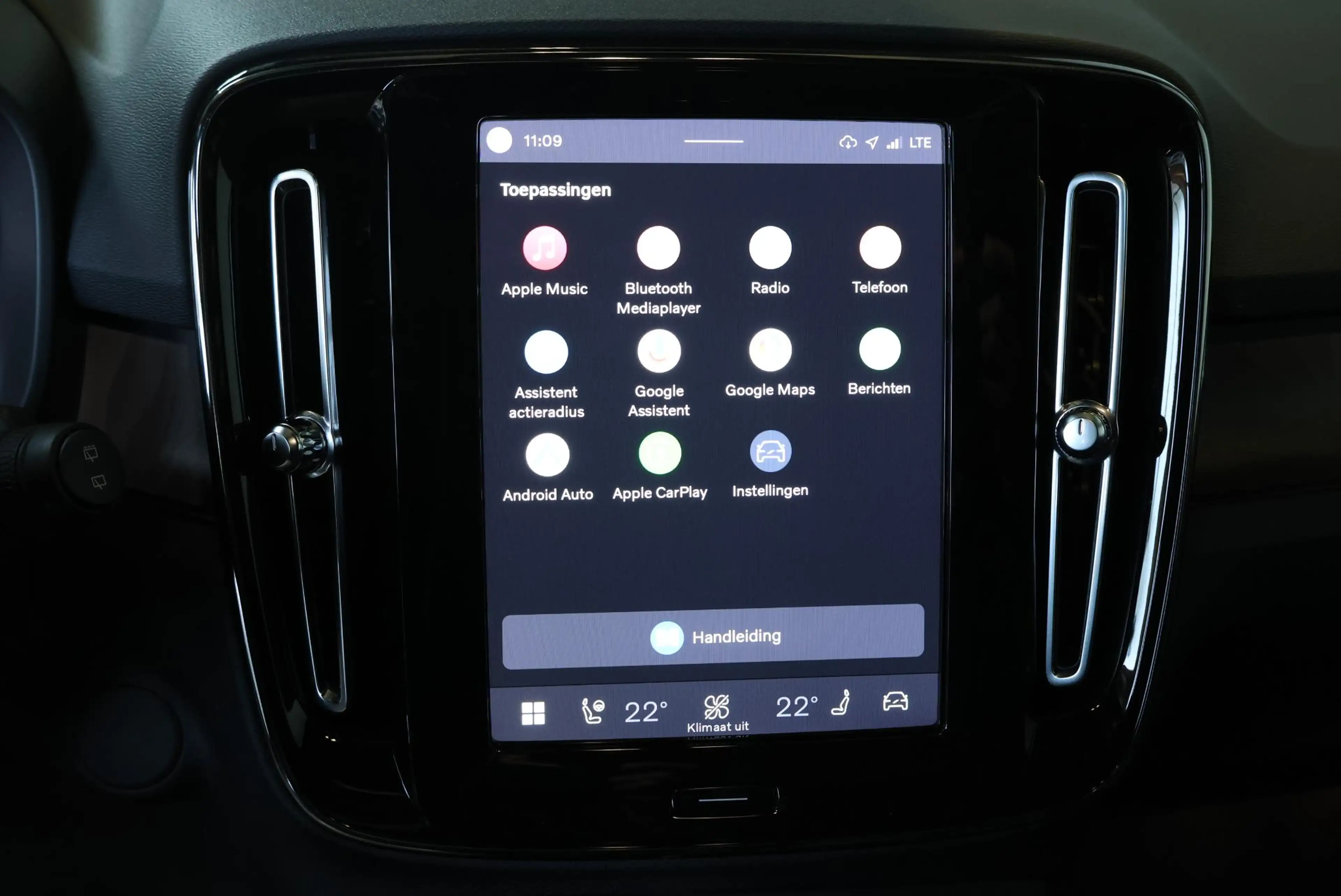 Volvo XC40 Recharge Twin Ultimate 78 kWh | Panoramadak | Elec — photo 15