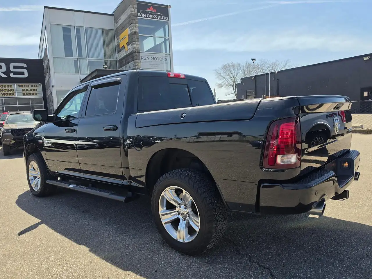 RAM 1500 снимка RAM 1500