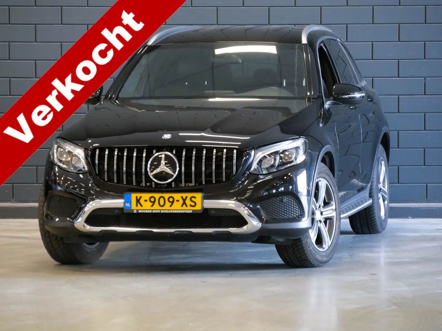 Mercedes-Benz GLC 250 4MATIC AMG | CAMERA | CRUISE CONTROL | Czarny - 1