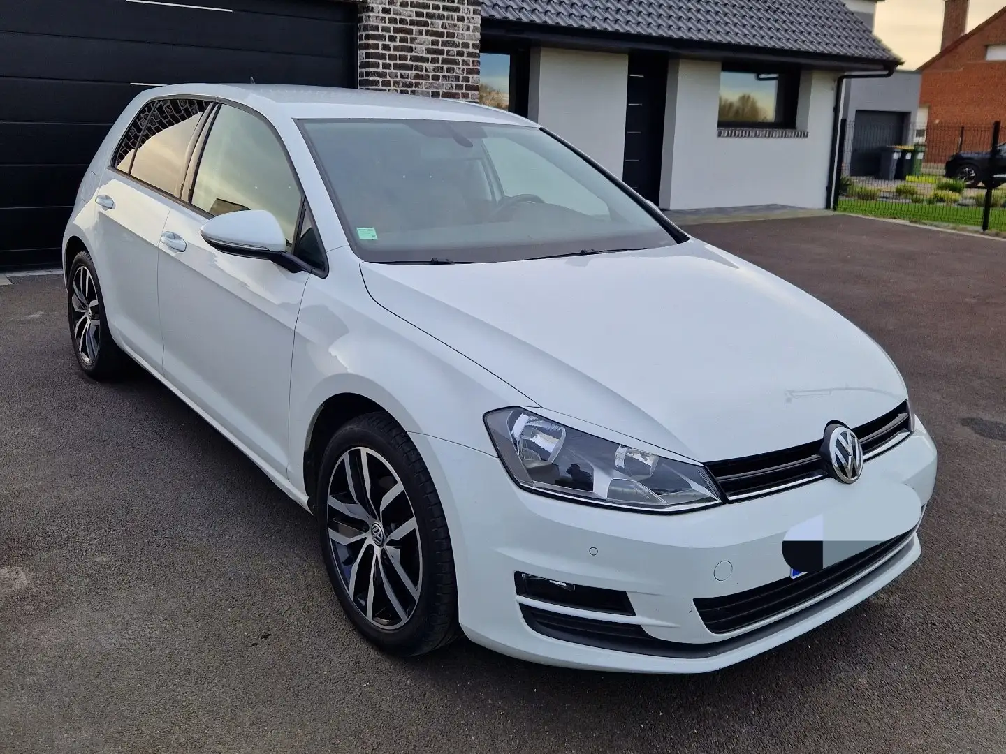 Volkswagen Golf 1.6 TDI 110 BlueMotion Confortline Blanc - 1