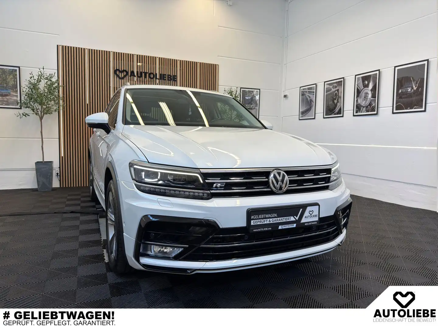 Volkswagen Tiguan 2.0 TDI R-LINE 4Motion DSG*AHK*PANO*ACC Bianco - 1