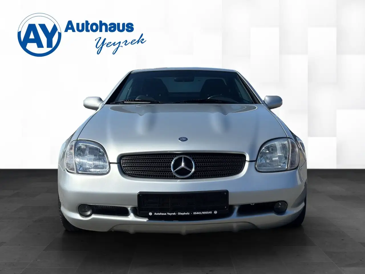 Mercedes-Benz SLK 230 KOMPRESSOR AMG *LEDER*SHZ*1.HAND*, foto 2