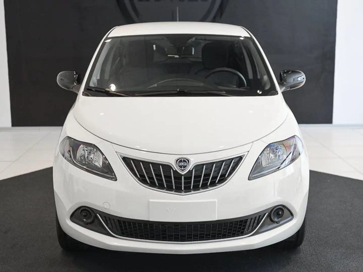 Lancia Ypsilon Ypsilon 1.0 firefly hybrid Silver s Blanc - 2