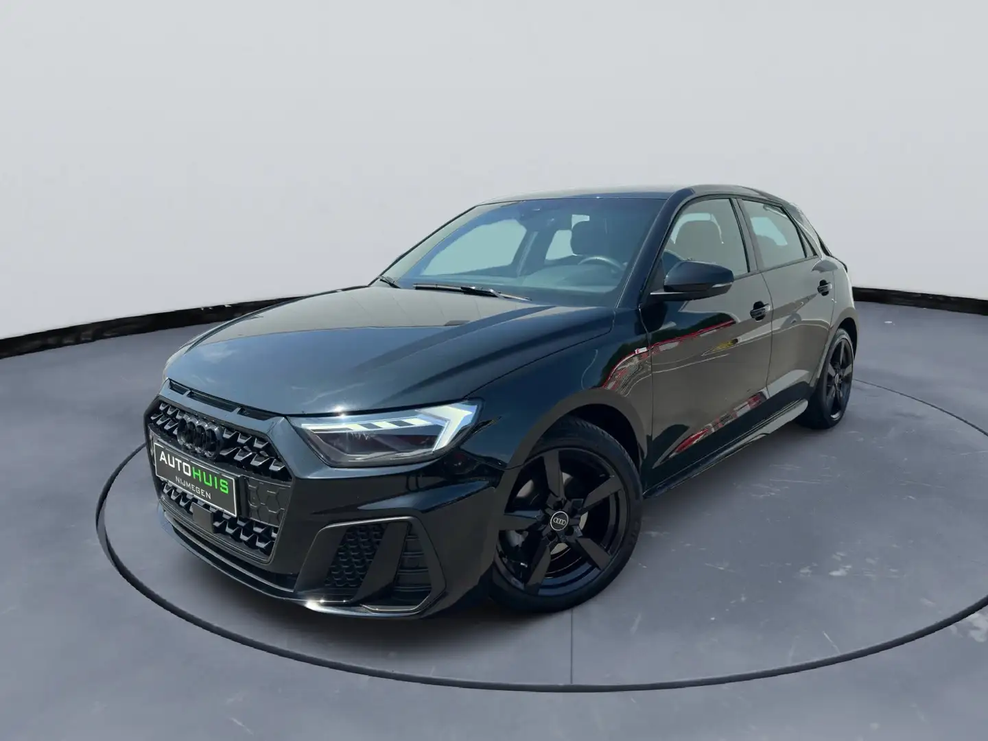 Audi A1 Sportback 35 TFSI S line Stoelverwarming Drive sel Zwart - 2