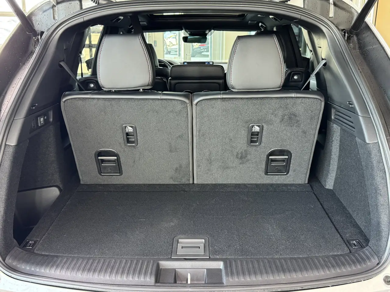 Acura MDX снимка Acura MDX