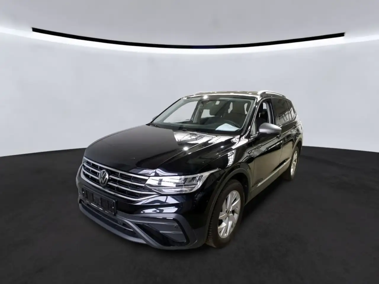 Volkswagen Tiguan Allspace 2,0TDI 4M 7-Sitzer*Navi*AHK*LED
