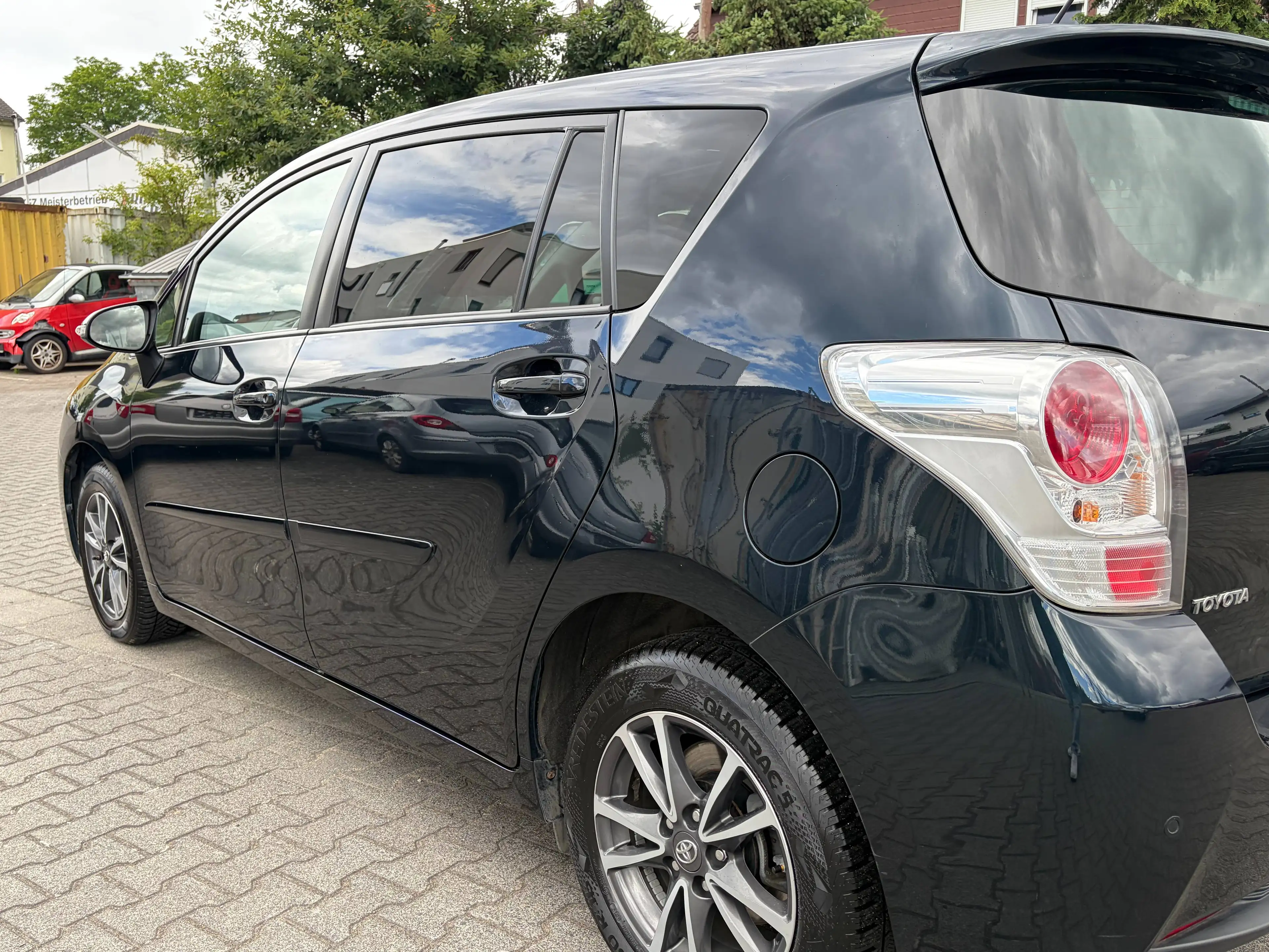 Toyota Verso Automatik*7.Sitze*1.Hand*AHK*SHZ*Temp*Leder*Navi*BT*Klima — photo 7