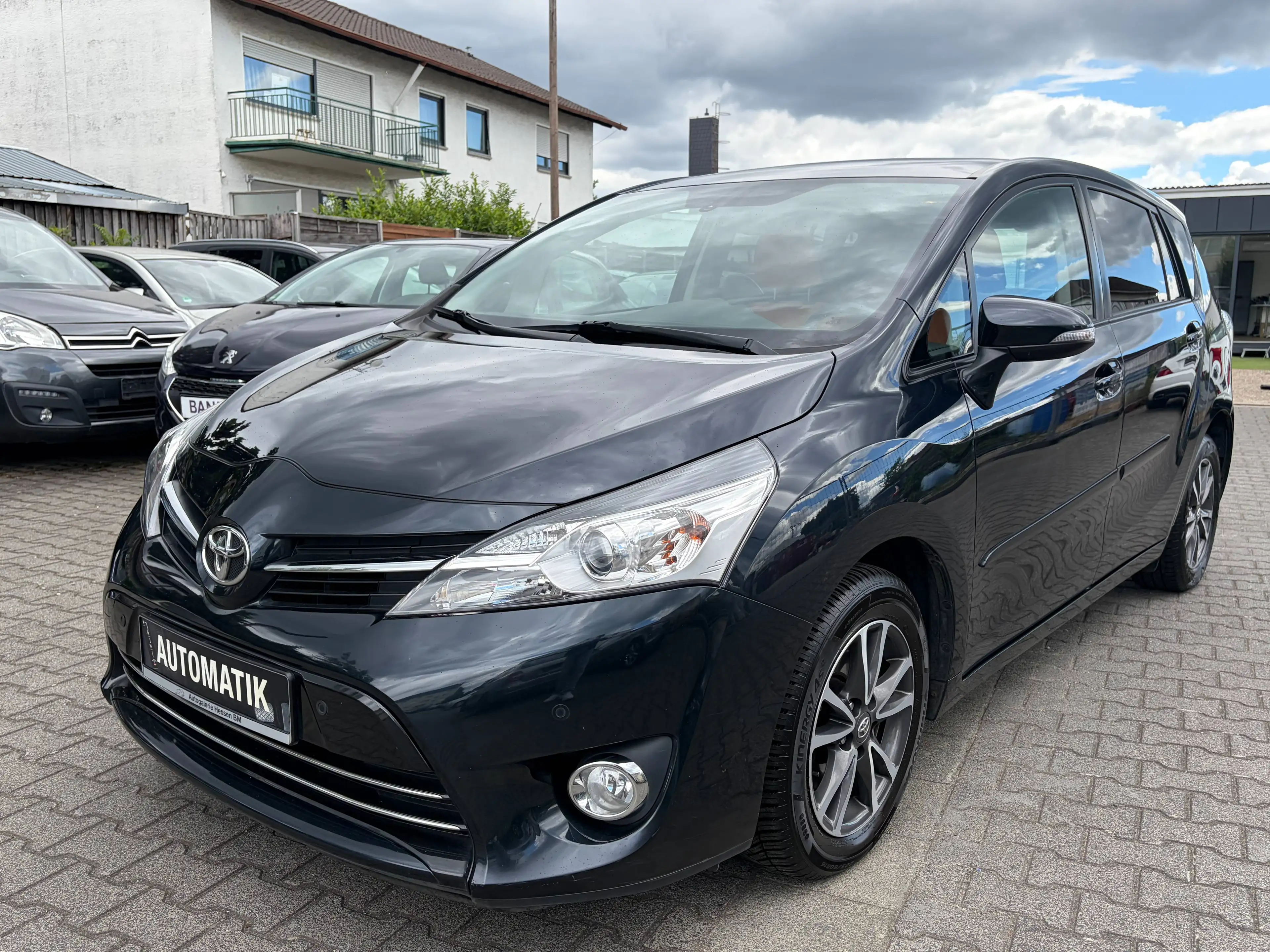 Toyota Verso Automatik*7.Sitze*1.Hand*AHK*SHZ*Temp*Leder*Navi*BT*Klima — photo 3