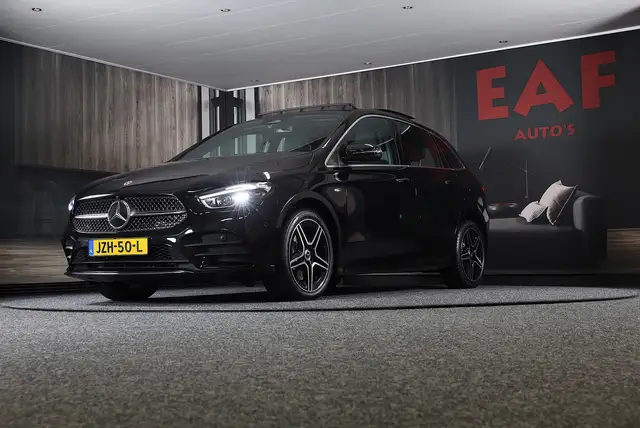Mercedes-Benz B-Class view 4