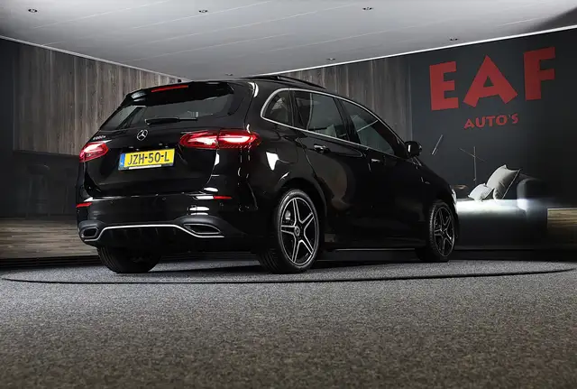 Mercedes-Benz B-Class view 5