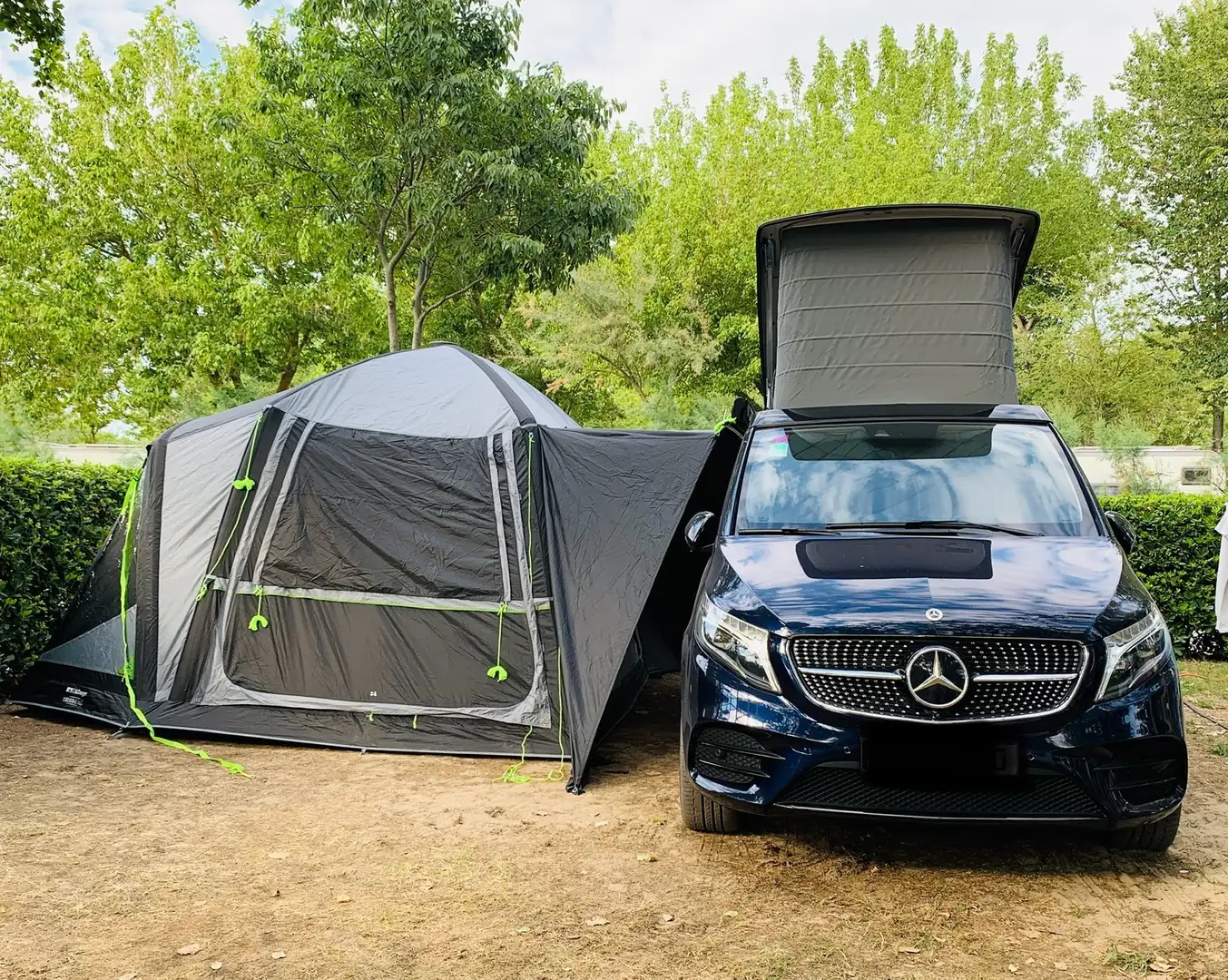 Mercedes-Benz Marco Polo V 300 d 4MATIC AMG EDITION * Sonderangebot * Blau - 1