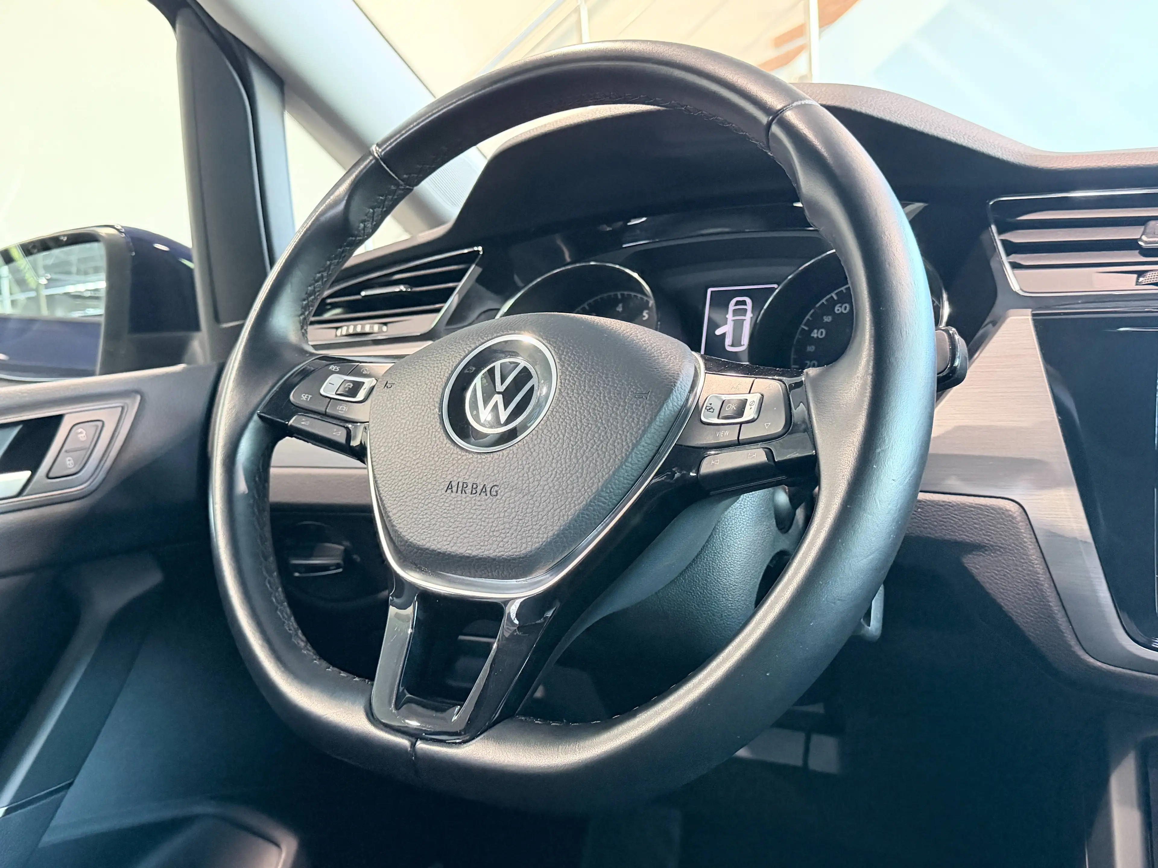 Volkswagen Touran Touran 1.5 TSI Trendline 150PK DSG — photo 11