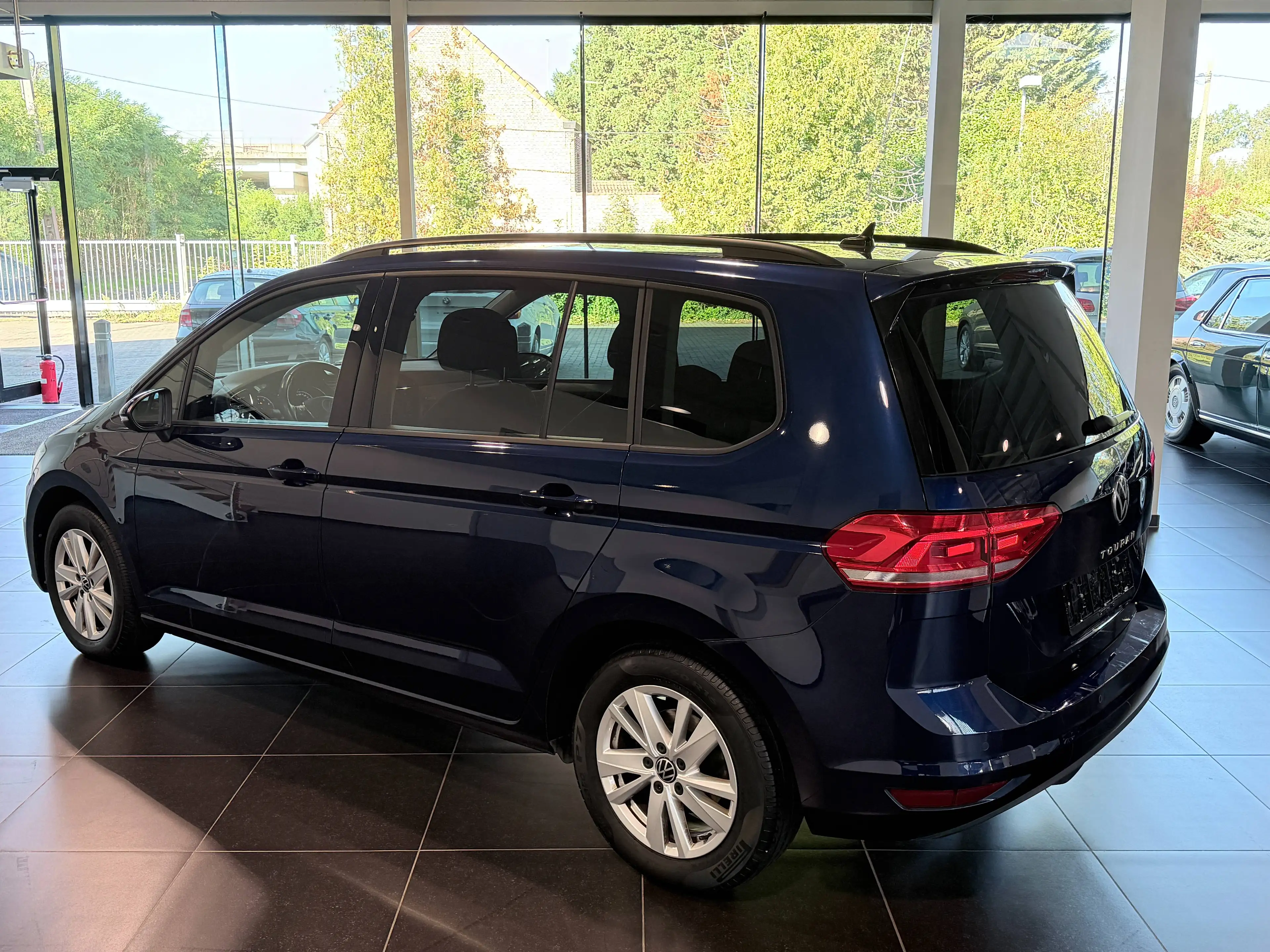 Volkswagen Touran Touran 1.5 TSI Trendline 150PK DSG — photo 4
