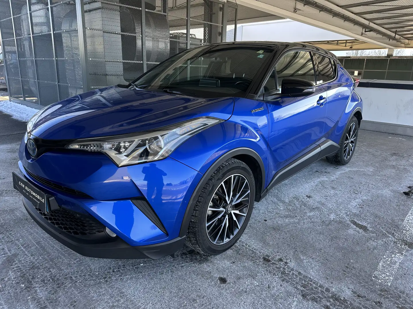 Toyota C-HR C-HR 1,8 Hybrid C-LUB CVT C-LUB Bleu - 1