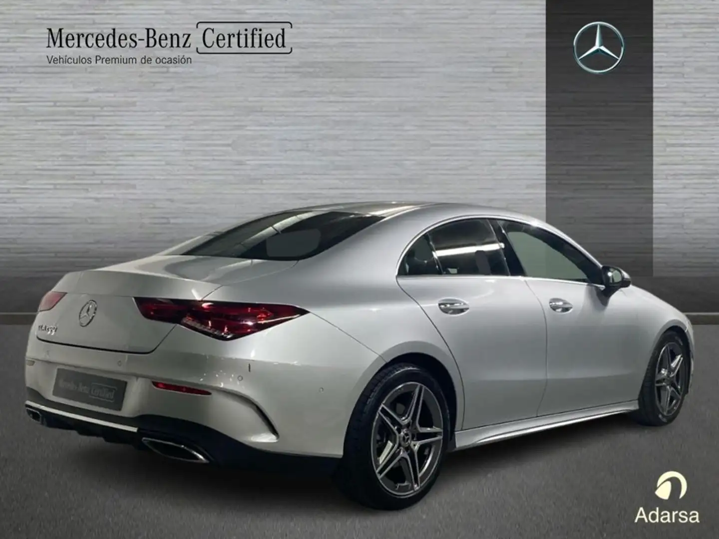 Mercedes-Benz CLA 200 AMG Line - 2