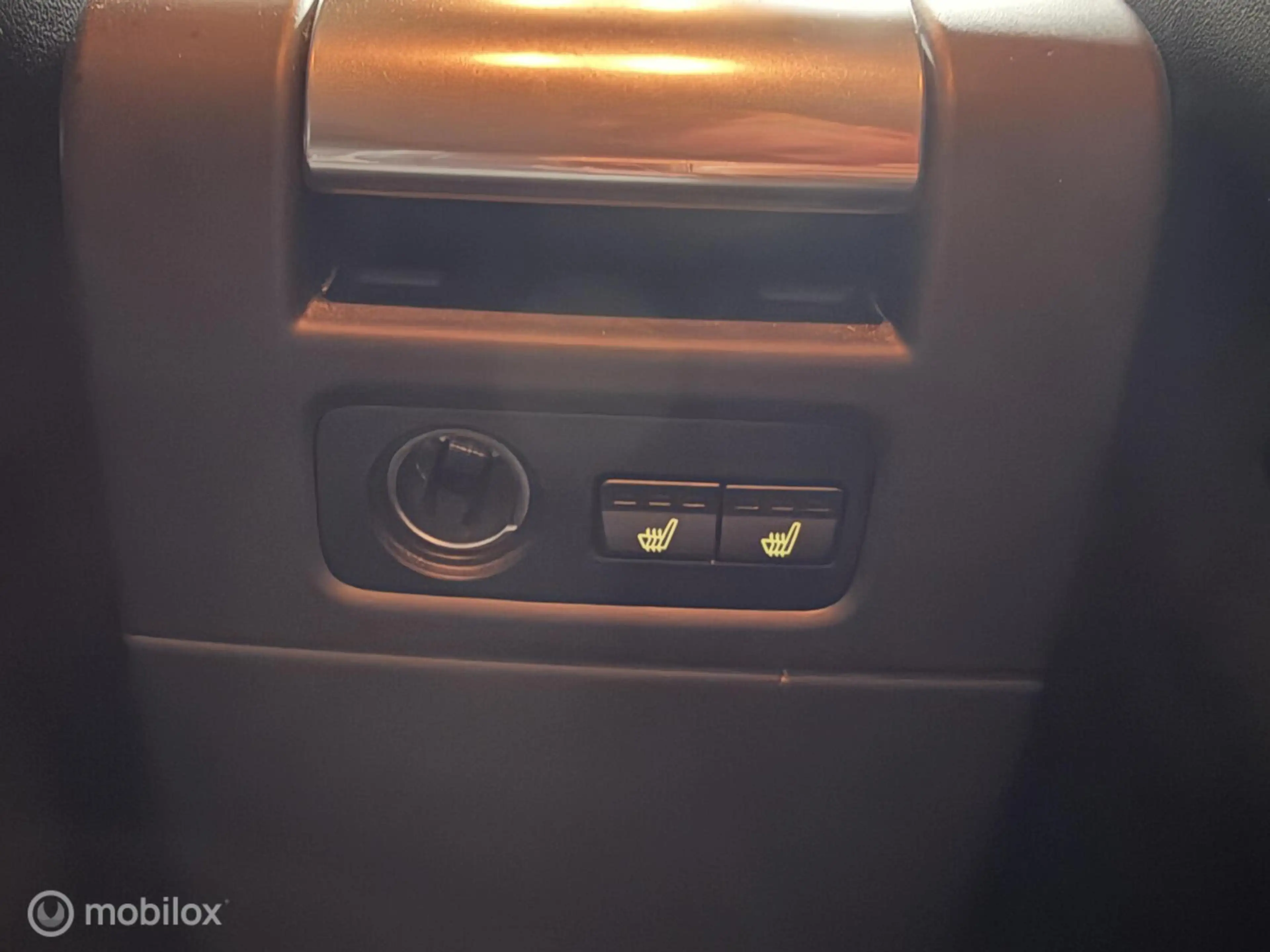 Volvo V70 2.5T R-Design AUTOMAAT / LEER / XENON — photo 15