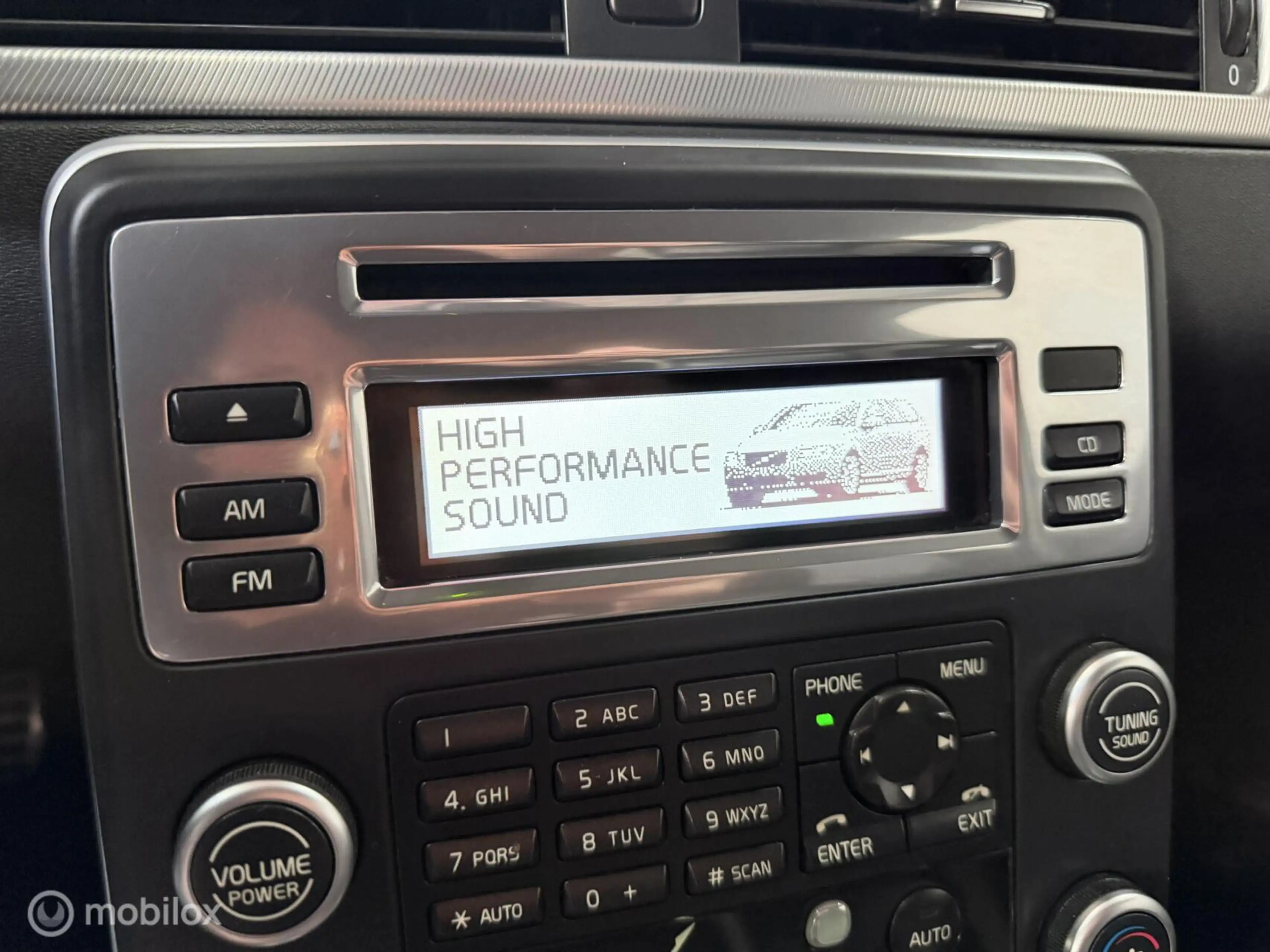 Volvo V70 2.5T R-Design AUTOMAAT / LEER / XENON — photo 4