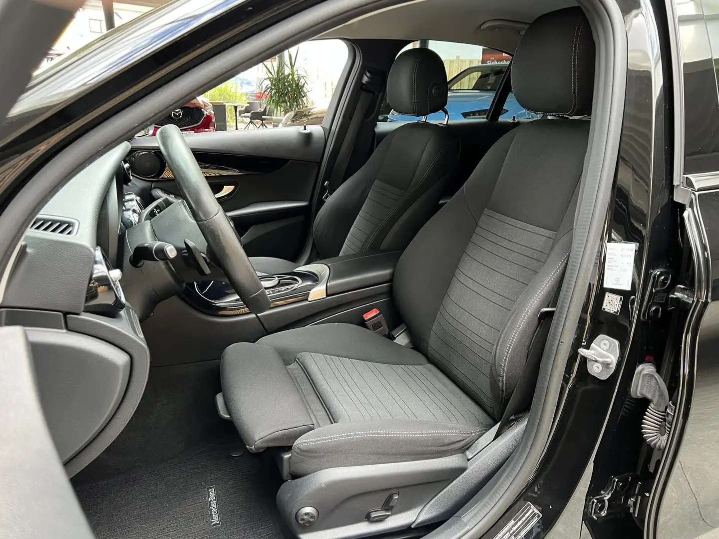 Mercedes-Benz C 220 C C 220 d Automatik Navi LED Night-Paket CarPlay Schwarz - 2