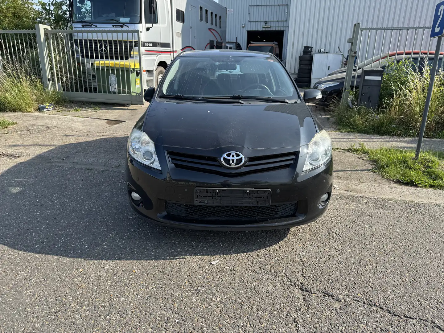 Toyota Auris 1.33i VVT-i Terra - 2