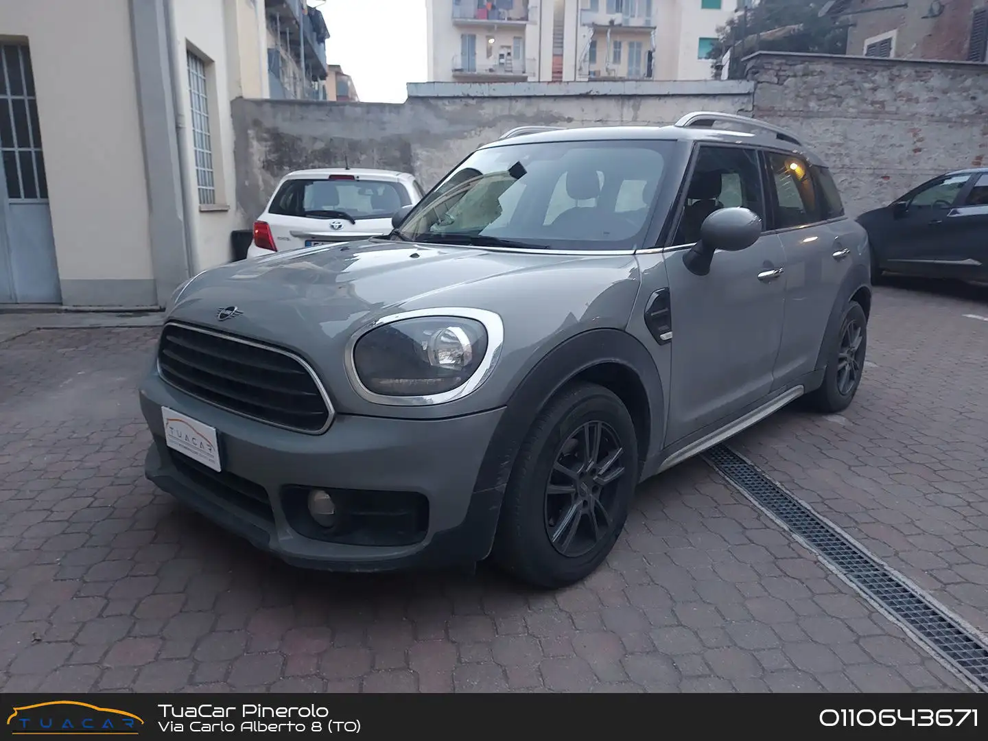 MINI One Countryman 1.5 D 116 CV BUSINESS Сірий - 1