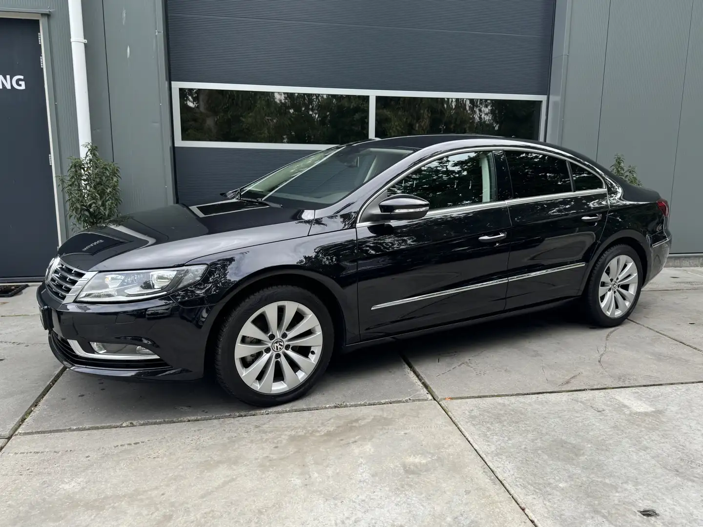 Volkswagen CC 1.4 TSI 160pk H6 Highline Xenon Climate control Na Noir - 2