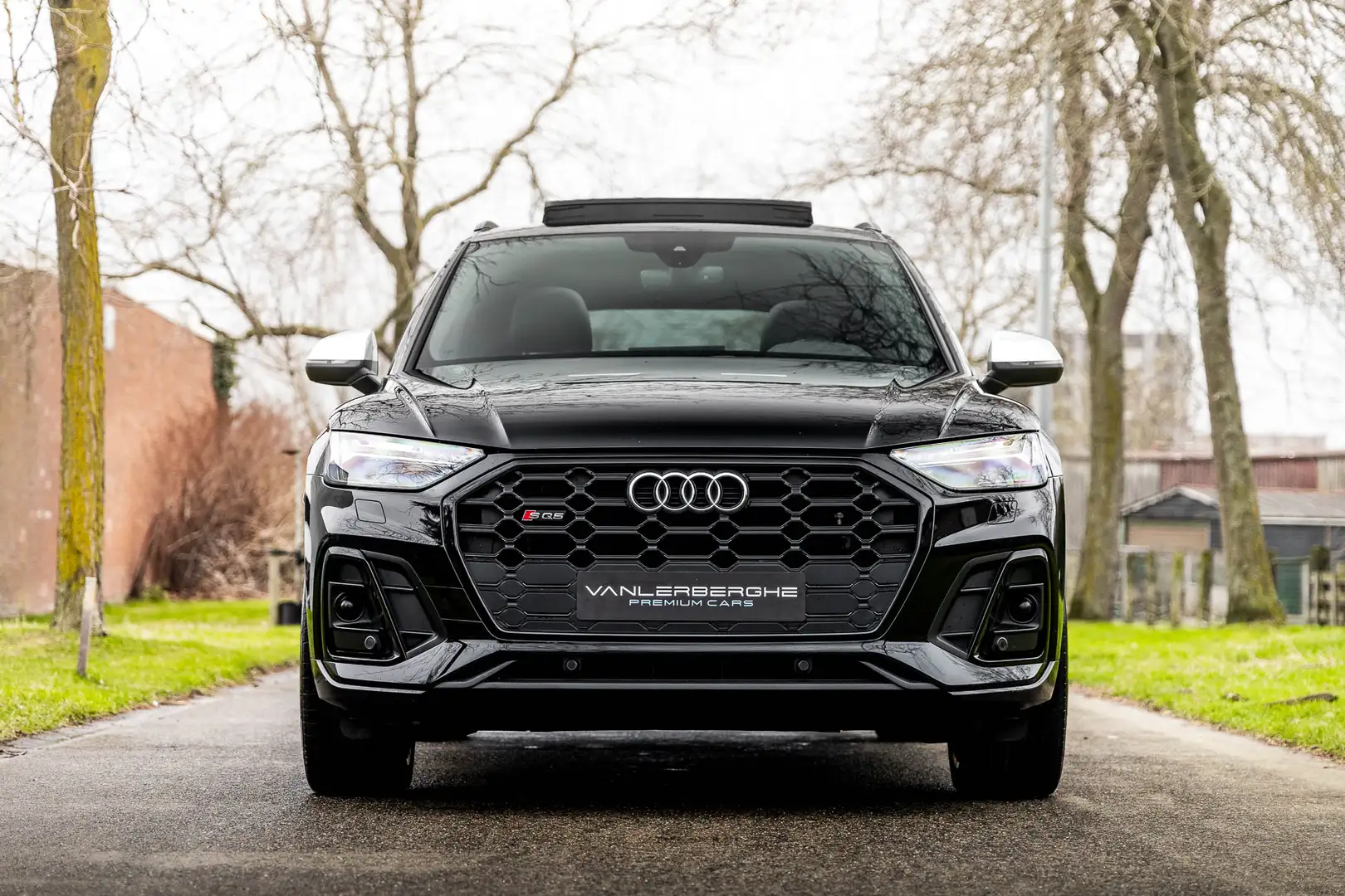 Audi SQ5 3.0V6 3 x S-Line * Pano * ACC * BOSE * Trekhaak Schwarz - 2