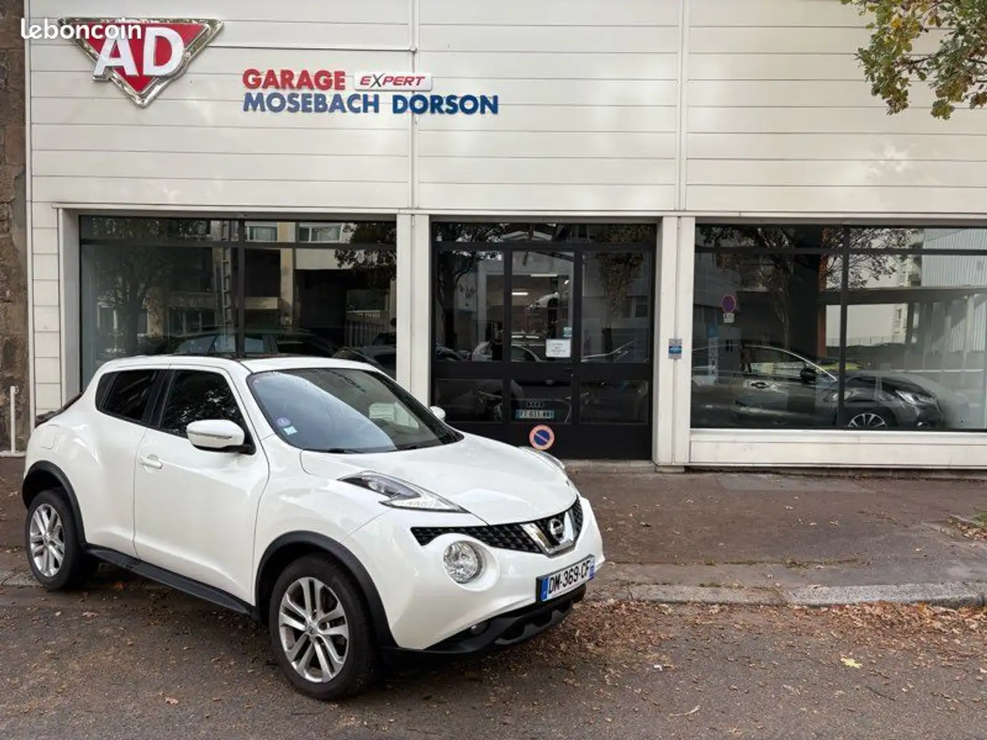 Nissan Juke N-Connecta 1.2 DIG T 115 81000 kms toit ouvrant parfait état Blanc - 1