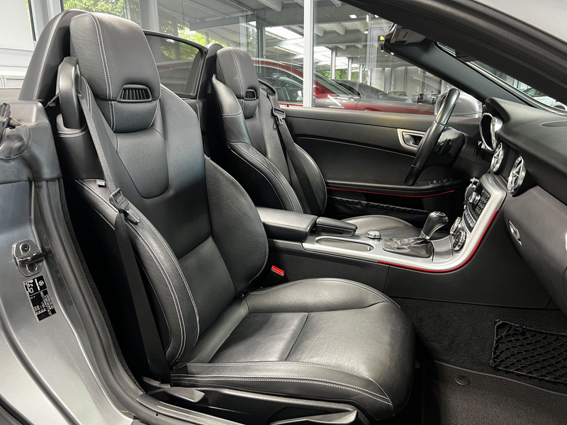 Mercedes-Benz SLK 200 AMG Line PANOVARIODACH NAVI+PDC+AIRSCARF — photo 15