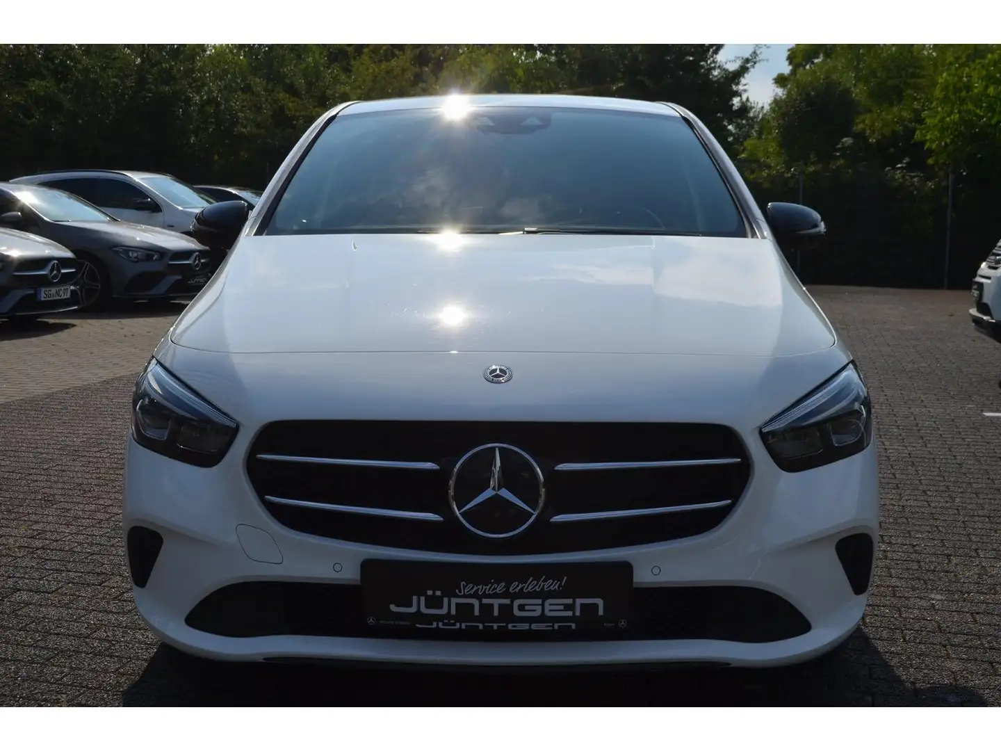 Mercedes-Benz B 200 Progressive NIGHT RFK TOTWINKEL LED-HP AMBIENTE Wit - 2