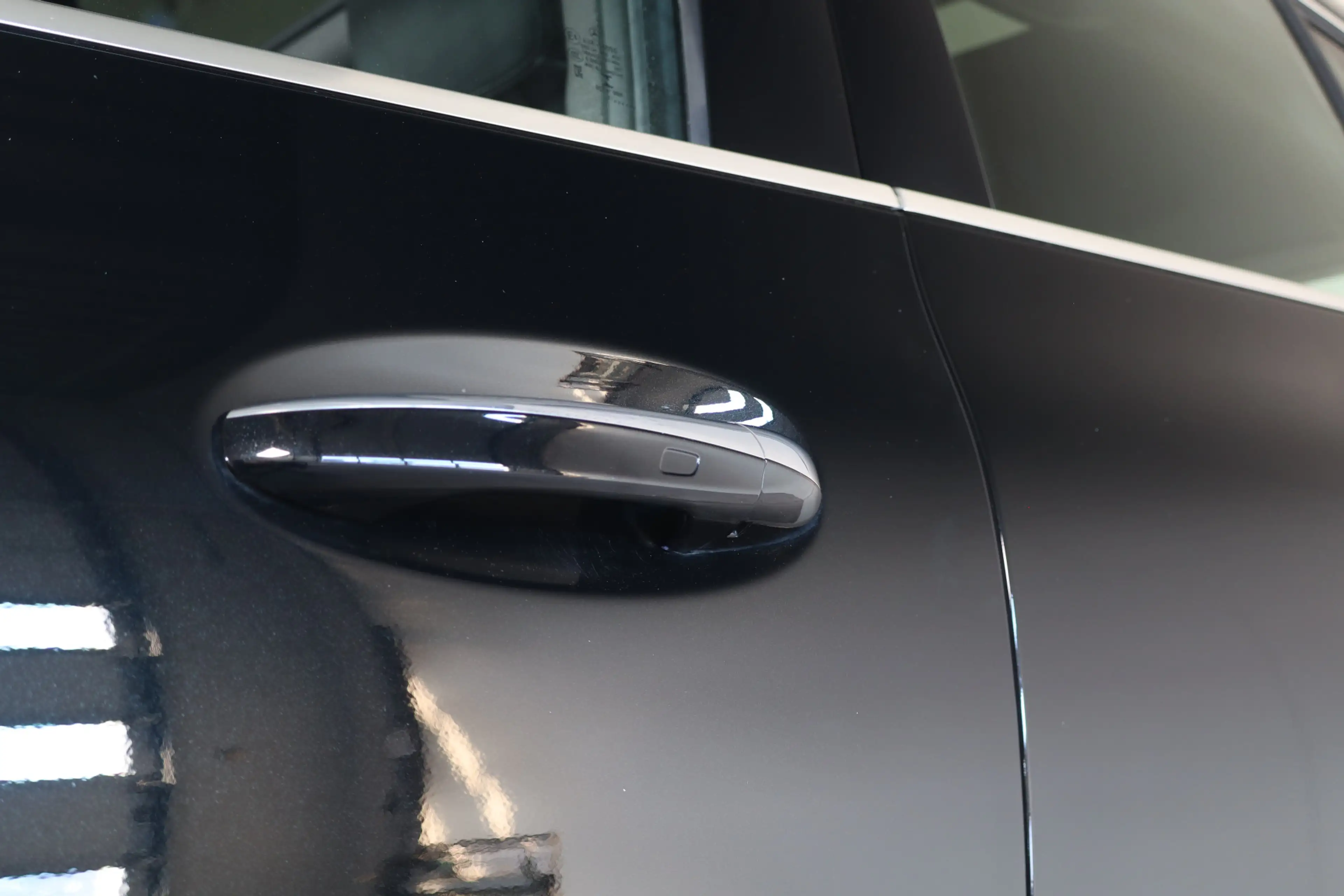 Mercedes-Benz EQA 250 Business Solution Luxury 67 kWh - NL- Auto!! Pano — photo 22