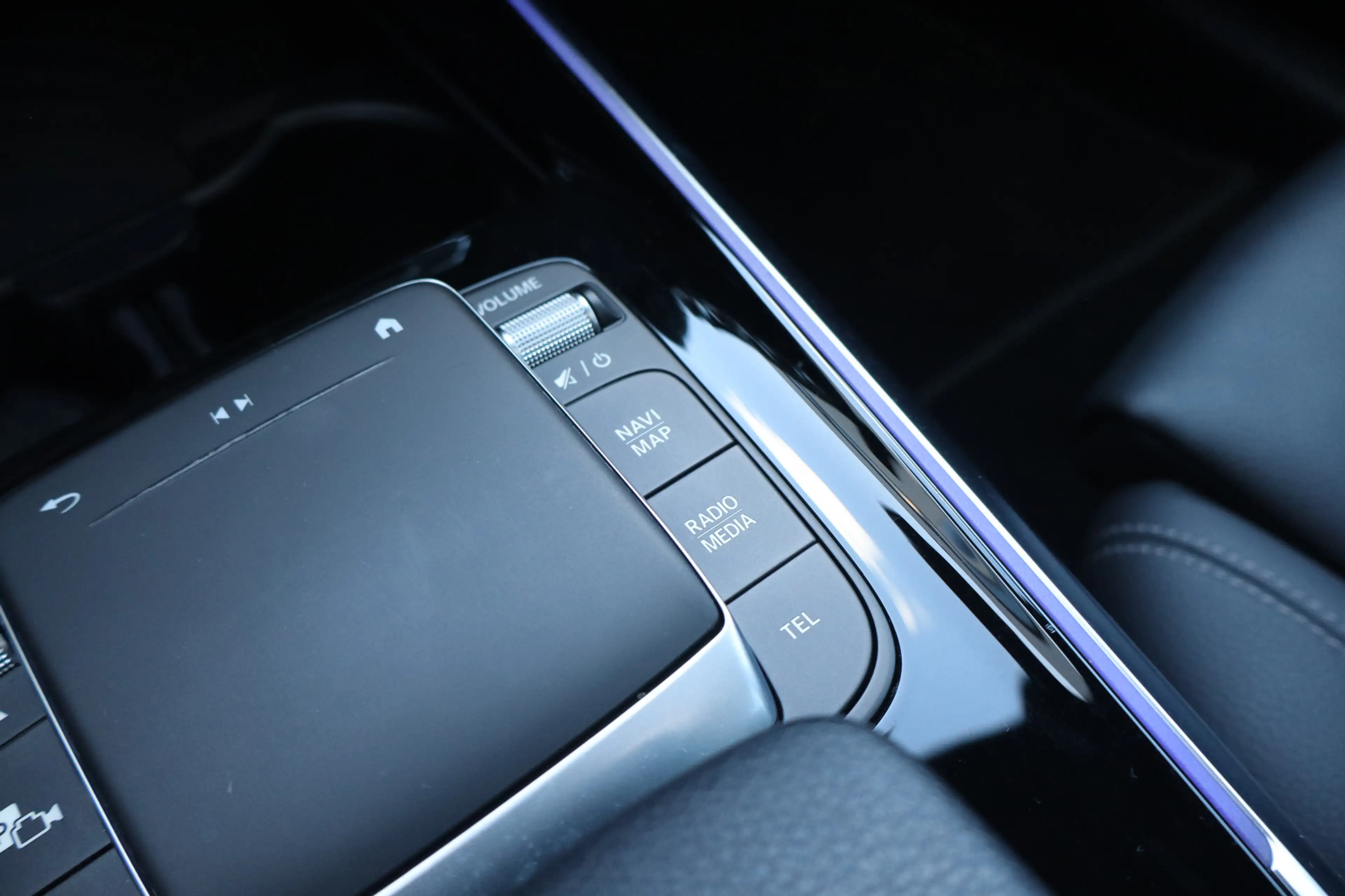 Mercedes-Benz EQA 250 Business Solution Luxury 67 kWh - NL- Auto!! Pano — photo 31