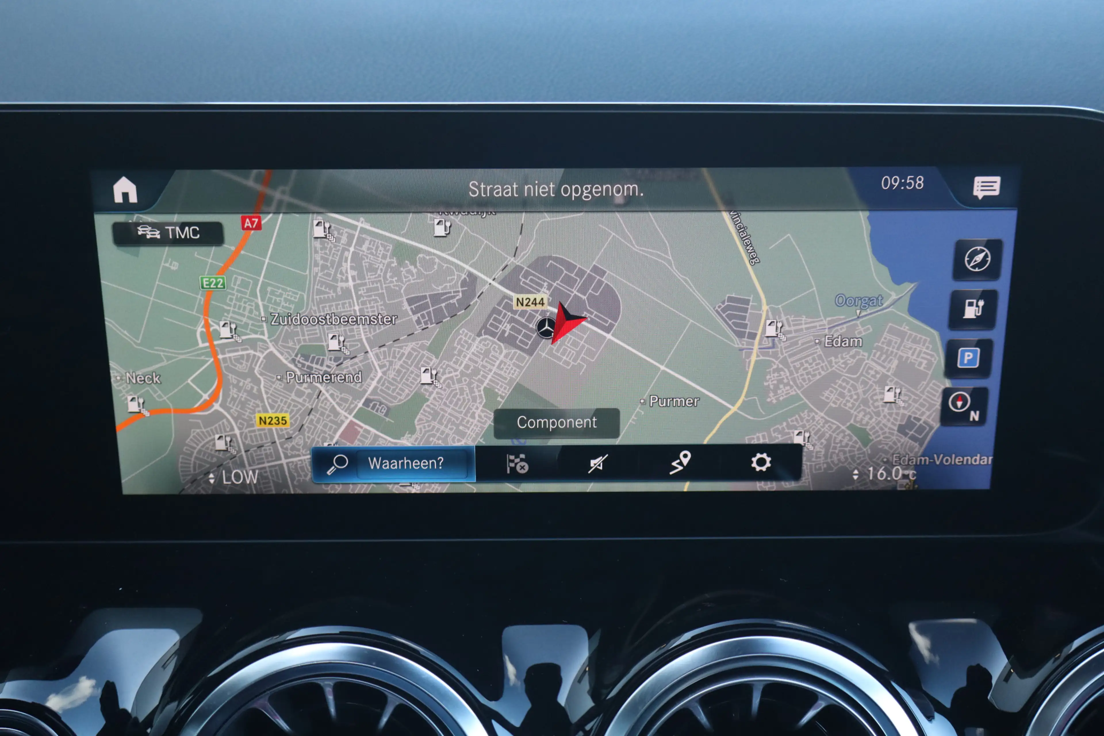 Mercedes-Benz EQA 250 Business Solution Luxury 67 kWh - NL- Auto!! Pano — photo 11