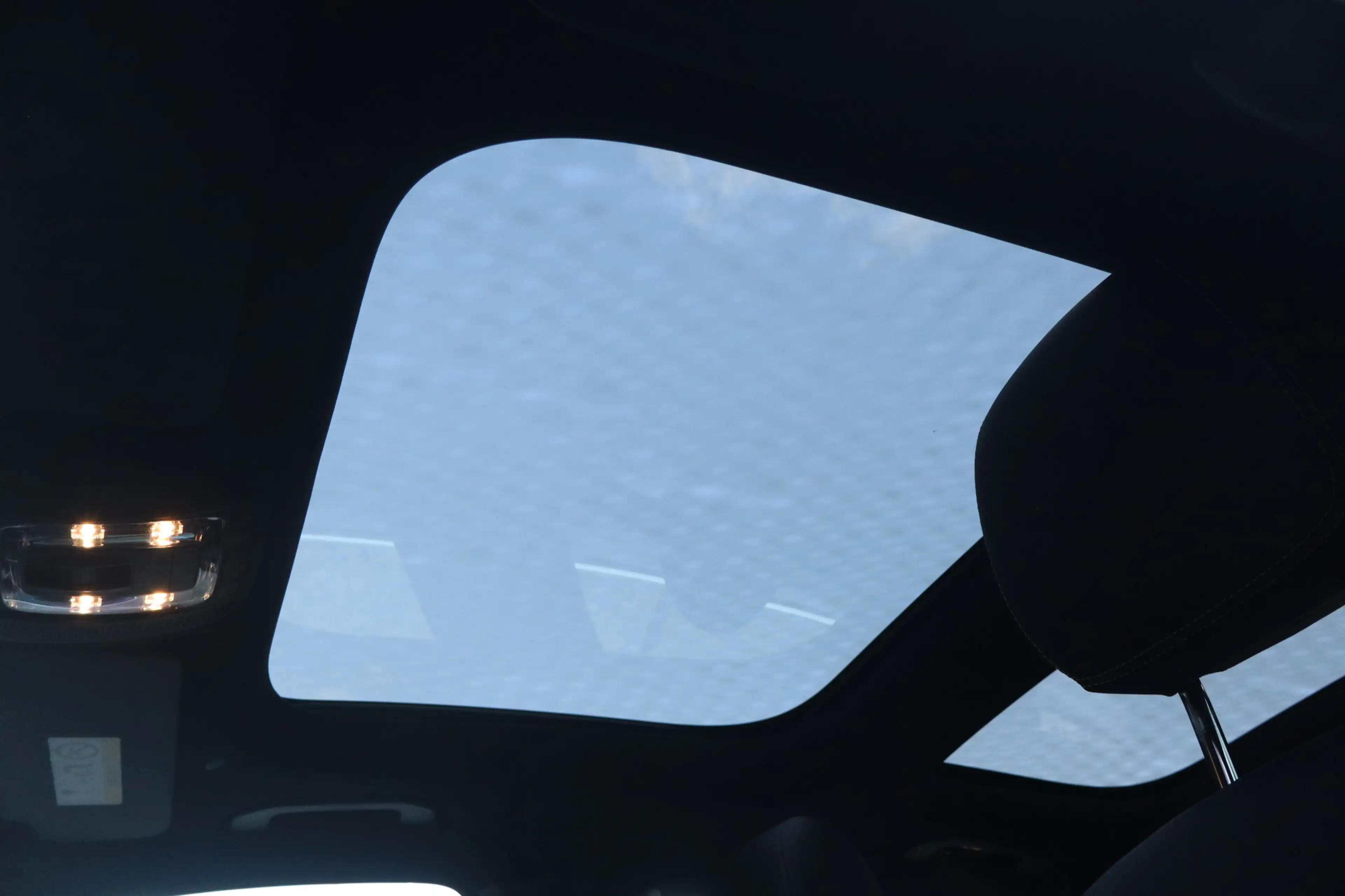 Mercedes-Benz EQA 250 Business Solution Luxury 67 kWh - NL- Auto!! Pano — photo 24