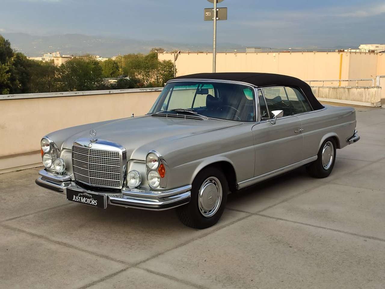 Mercedes-Benz 280 SE 3.5 Cabrio Da Concorso
