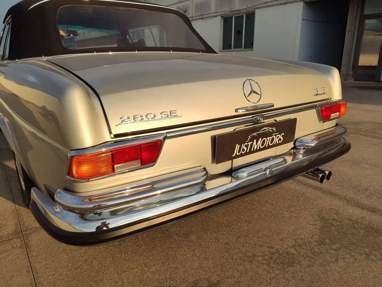 Mercedes-Benz 280 SE 3.5 Cabrio Da Concorso, foto 5