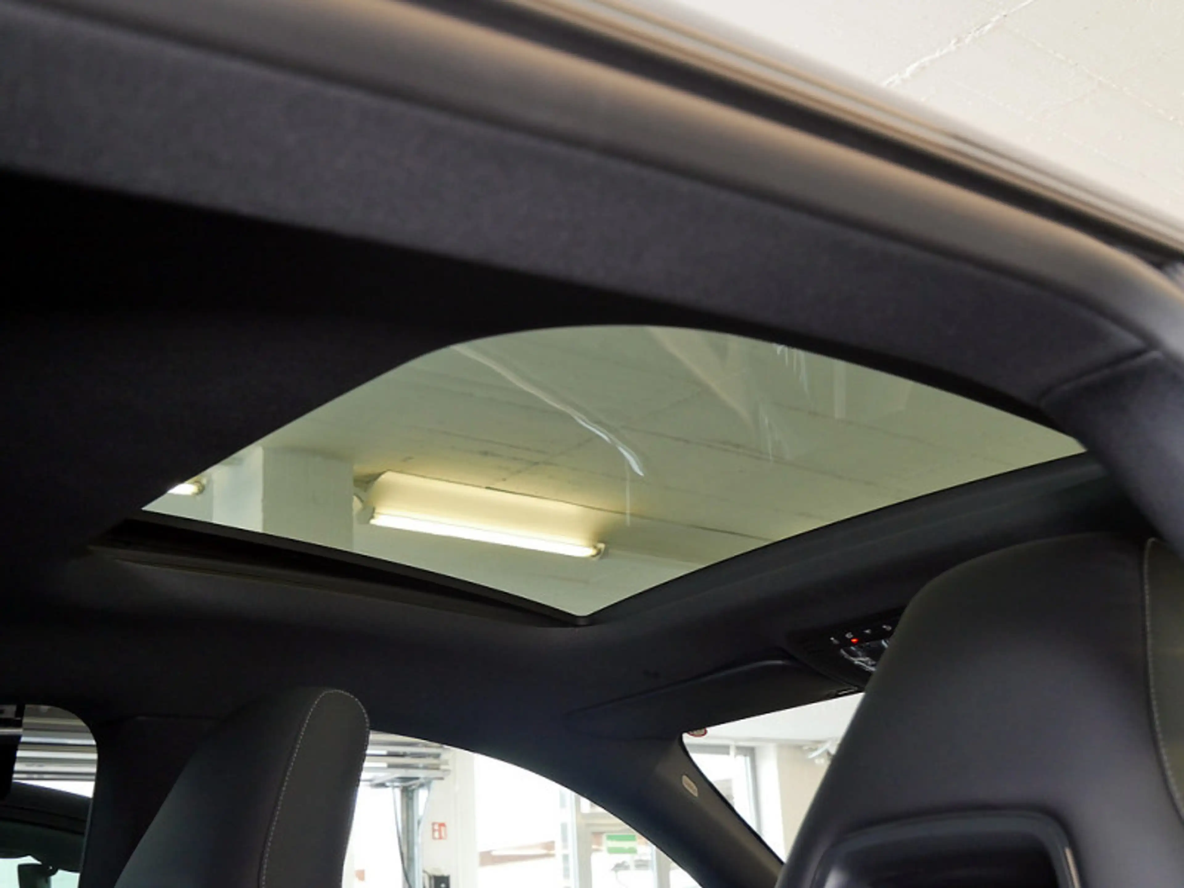Mercedes-Benz CLA 250 e SB , AMG BURM NIGHT MEMO MULTI 360 PDC — photo 11