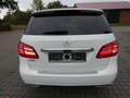 Mercedes-Benz B 200 d Urban 7G-DCT PANO Night-P AHK Navi DISTR Weiß - thumbnail 6