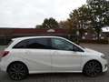 Mercedes-Benz B 200 d Urban 7G-DCT PANO Night-P AHK Navi DISTR Weiß - thumbnail 12