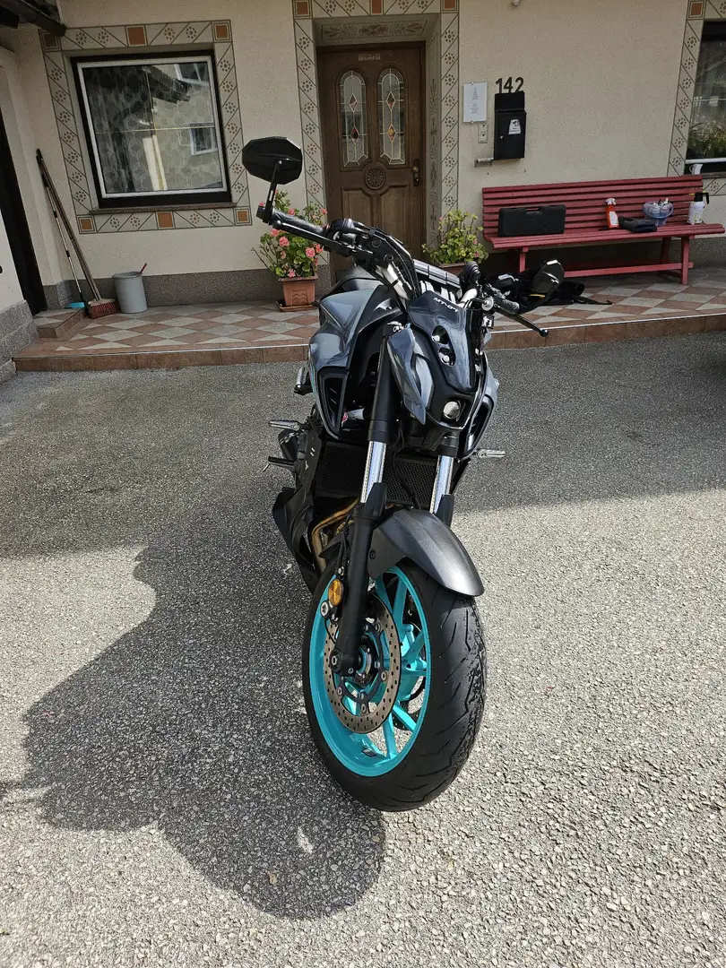 Yamaha MT-07 Grau - 1