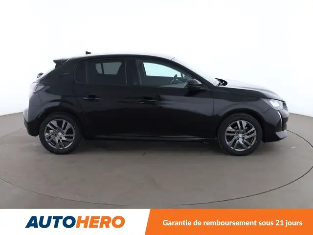 Peugeot 208 view 7