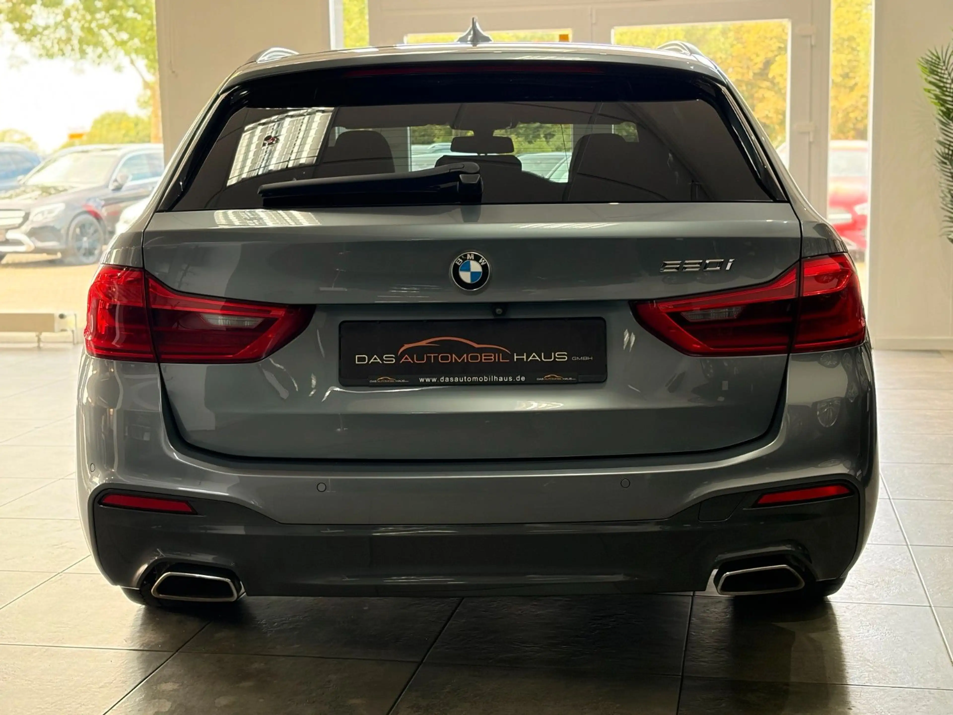 BMW 520 i M Sport*LED*Leder*LiveCockpit*Hifi*Kamera — photo 8