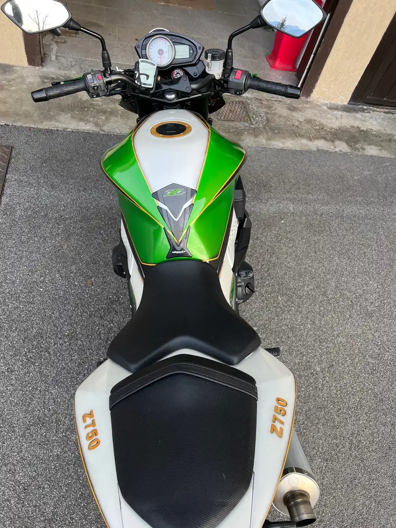 Kawasaki Z 750 Verde - 1