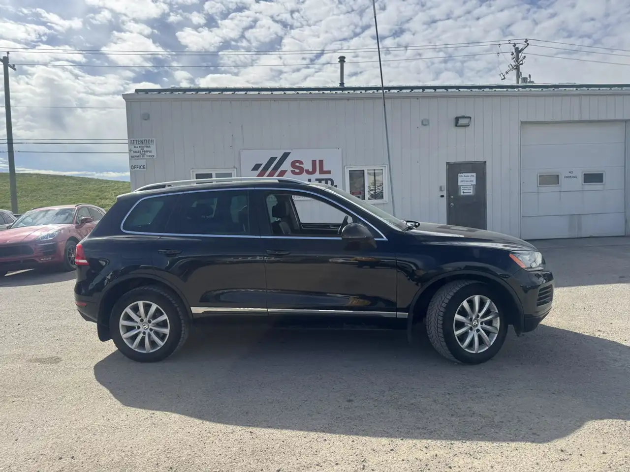 Volkswagen Touareg снимка Volkswagen Touareg