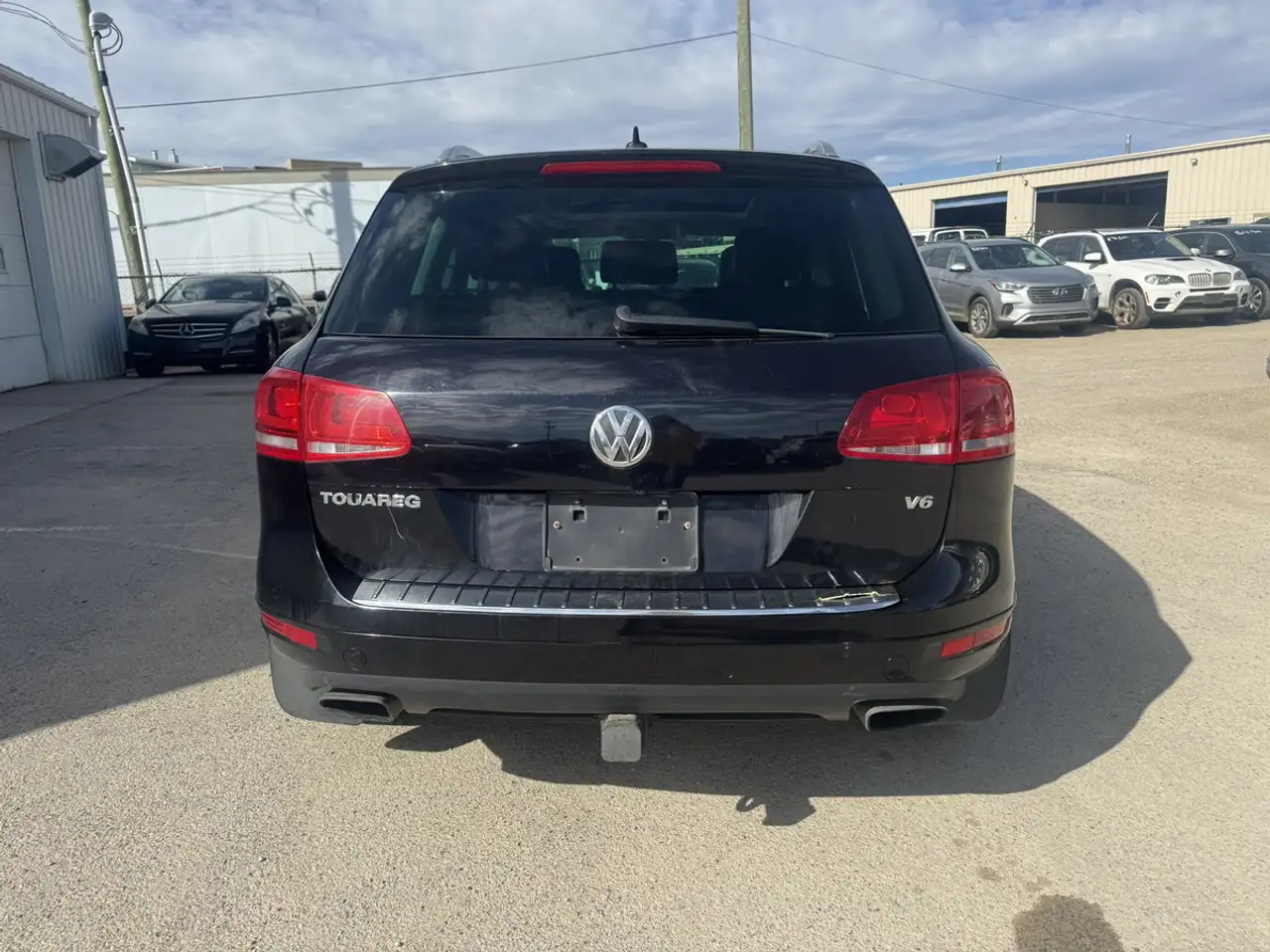 Volkswagen Touareg снимка Volkswagen Touareg