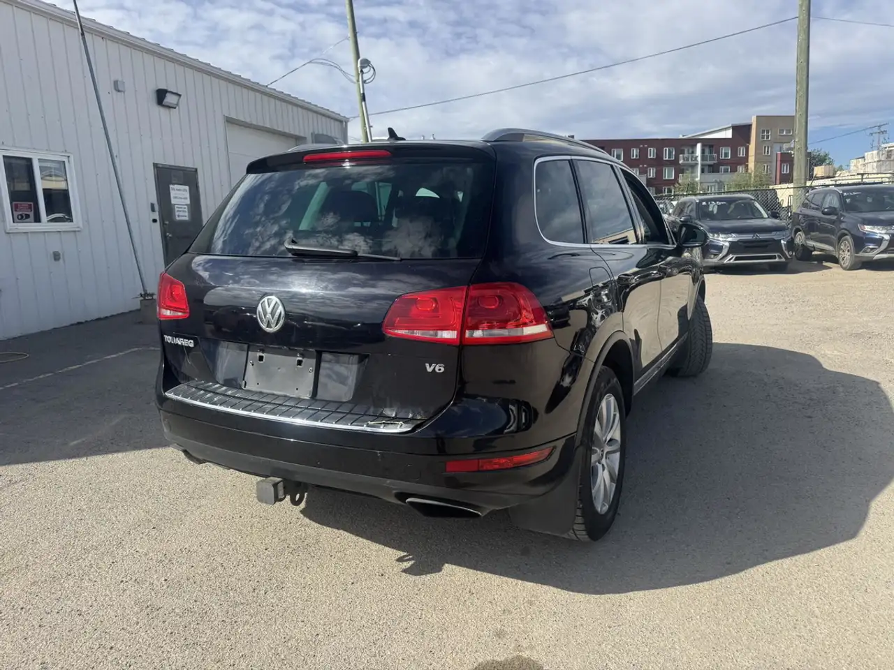 Volkswagen Touareg снимка Volkswagen Touareg